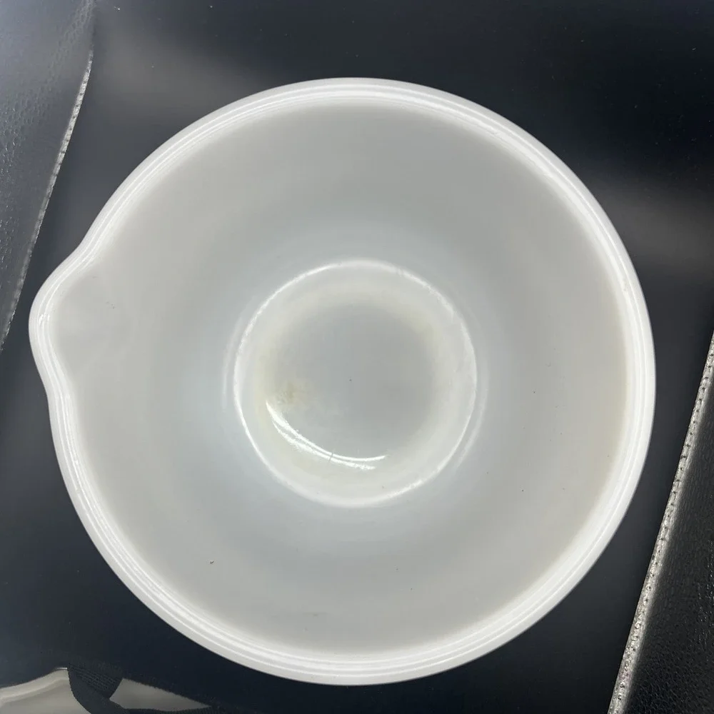 Vintage Glasbake For Sunbeam 20CJ Pour Spout Mixing Bowl Milk Glass for Mixer